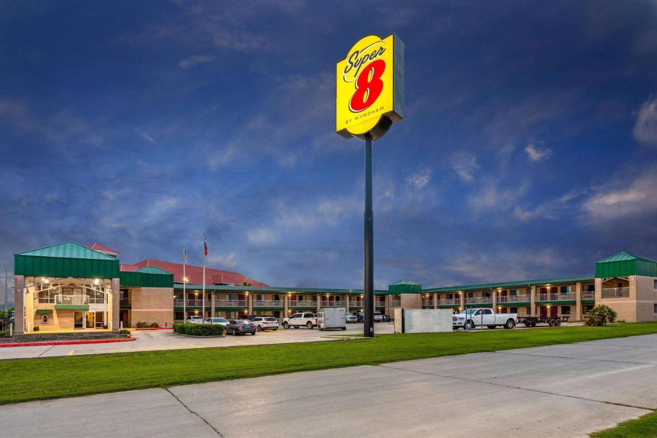 Hotel Super 8 By Wyndham Seguin Exterior foto